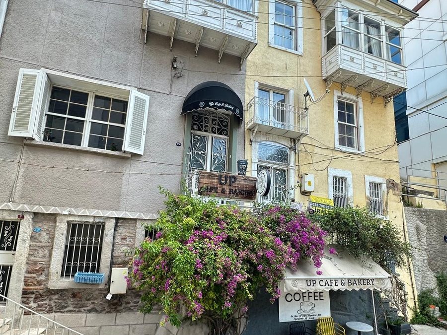 Miroo Sanat atölyesinin dış cephesi