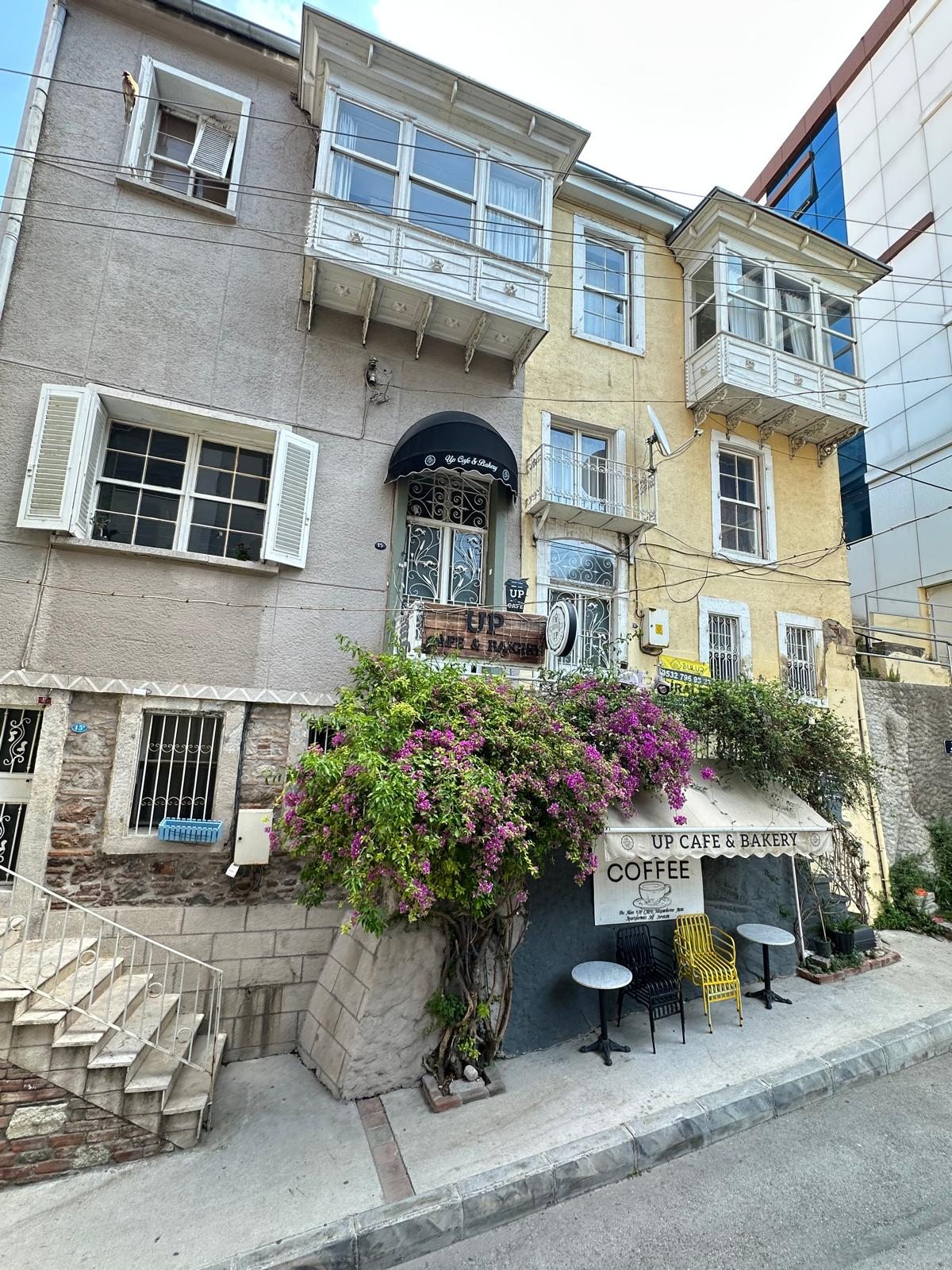 Miroo Sanat atölyesinin dış cephesi